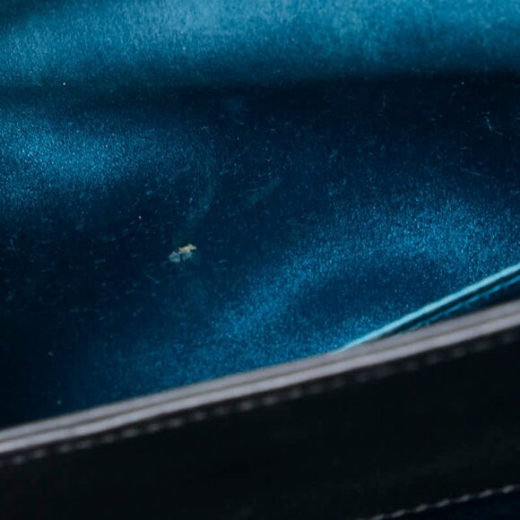 GUCCI Black Leather Shoulder Bag - Picture 9 of 13